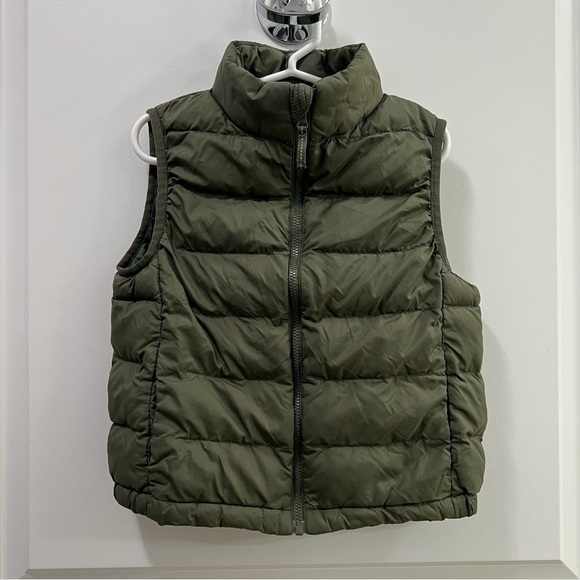 Uniqlo Kids Vest Size 5-6 years - Picture 1 of 5